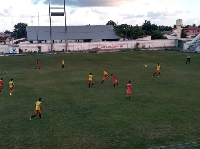 Elenilson Santos comanda apronto do Coruripe para enfrentar o CEO