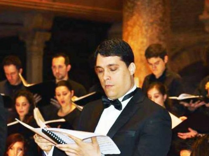 Piano e barítono são as atrações do Concerto aos Domingo