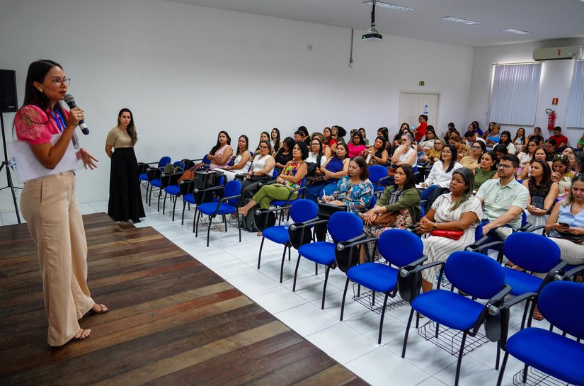 Sesau promove capacitação para técnicos municipais sobre prevenção ao câncer de colo do útero