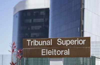 TSE julga hoje processo que pede cassação do governador do Rio