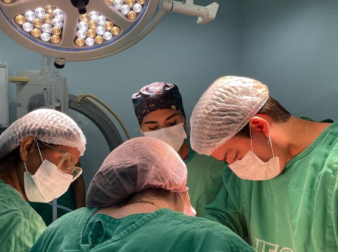 Hospital de Emergência do Agreste realiza captação de córneas e rins para transformar quatro vidas em Alagoas