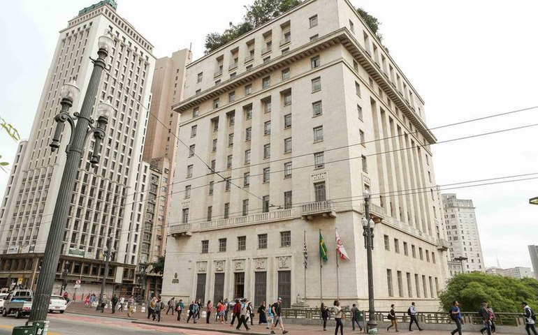 PSOL entra com ação contra lei sobre ‘dark kitchens’ e barulho de shows em SP