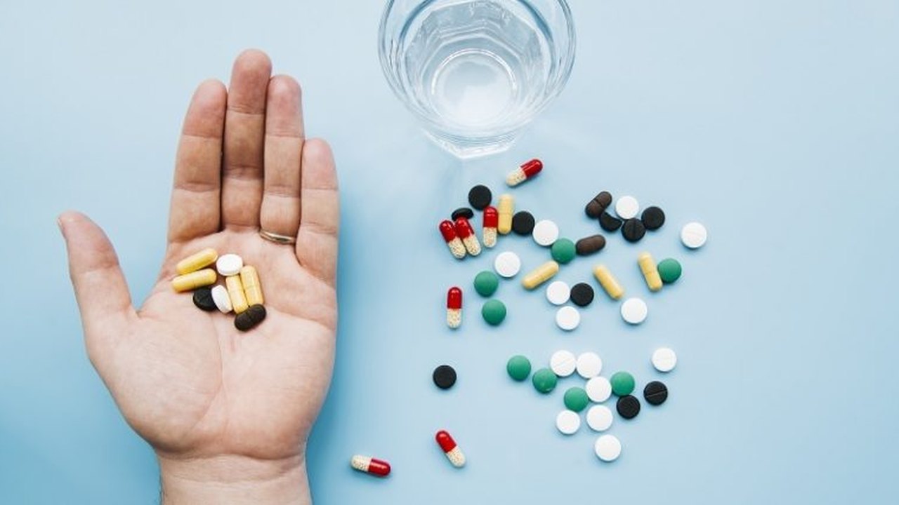 Automedicação pode agravar problemas de saúde na pandemia