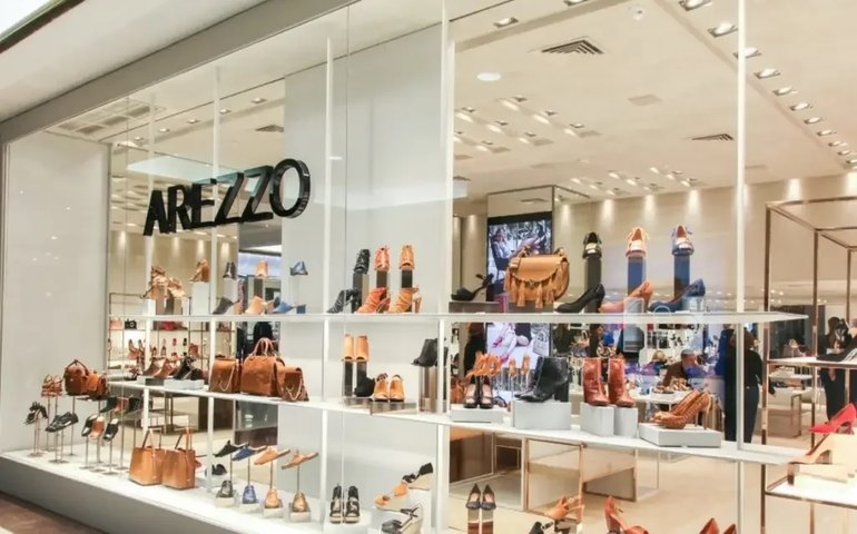 Arezzo soma lucro líquido ajustado de R$ 103 mi no 3º trimestre, alta de 25,7%