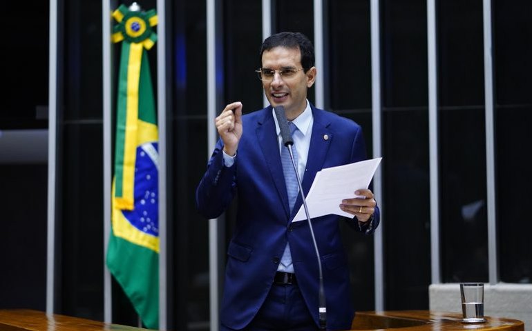 Projeto prevê linha de crédito especial para vendedores ambulantes