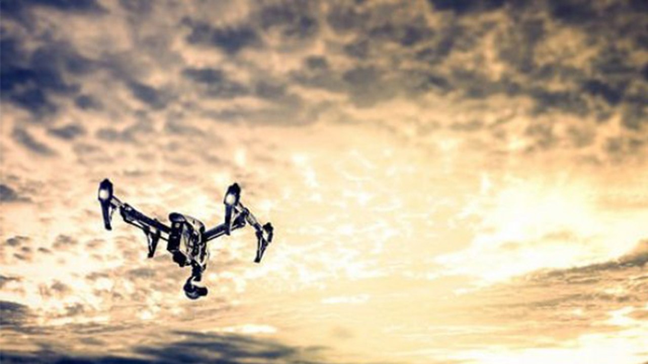 Facebook anuncia drone gigante para levar internet a áreas remotas do planeta