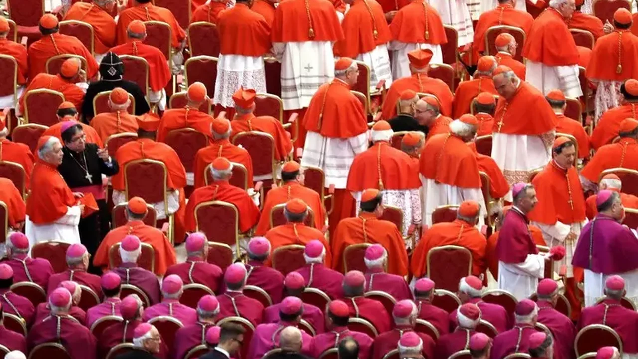 Conclave para escolher novo Papa terá 7 cardeais brasileiros