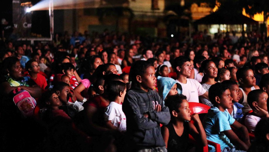 Penedo e Quebrangulo recebem telona do Cine Sesi neste fim de semana