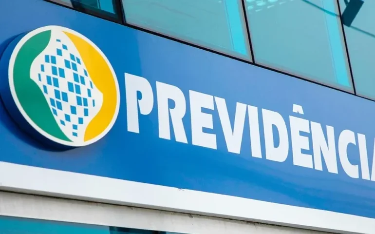 Governistas barram convocação de ex-assessor de senador à CPMI do INSS