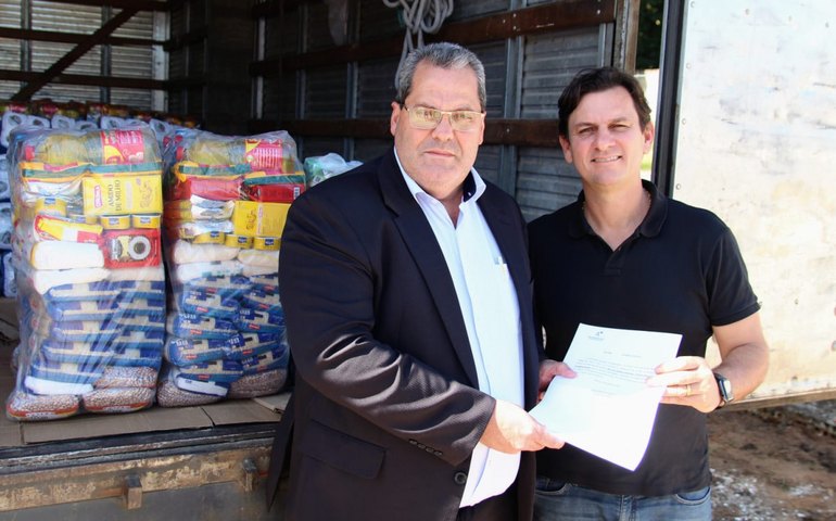 Almagis doa cestas básicas e kits de higiene para Coruripe