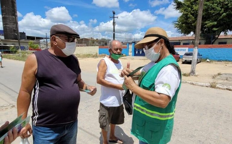 Prefeitura de Maceió beneficia mais de 300 pessoas com educação ambiental no Conjunto Eustáquio Gomes