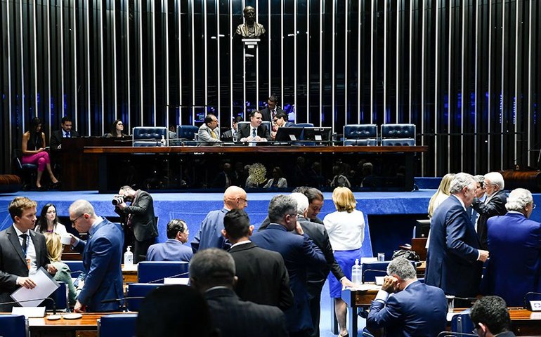 Plenário avalia criação do Dia da Pessoa com Surdocegueira nesta quinta