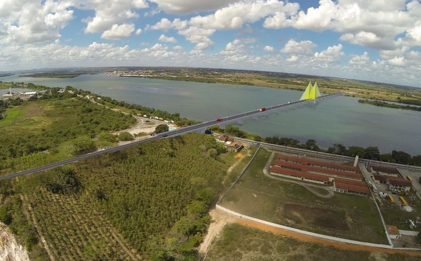 Ponte Penedo-Neópolis será pauta de encontro em Brasília