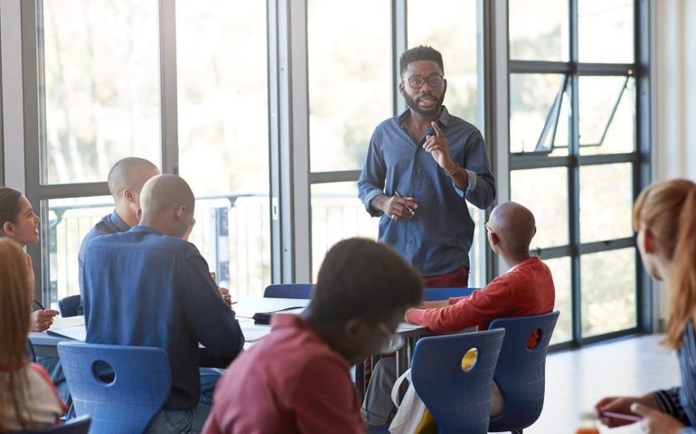 Programação de palestras, cursos e oficinas é gratuita para empreendedores de micro e pequenas empresas dos dois municípios