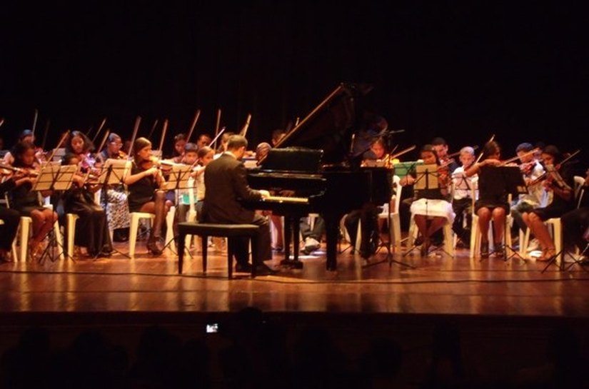 Teatro Deodoro recebe alunos do Centro de Belas Artes neste fim de semana