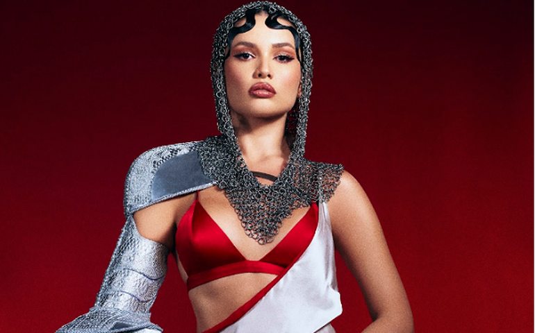 Diferente, “Sai da Frente” é a novidade de Juliette