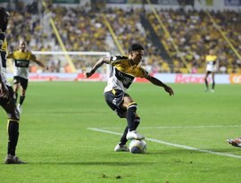 Criciúma vence Náutico nos Aflitos com gol no início e estreia com vitória na Série B