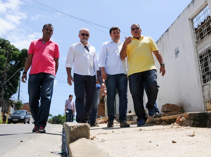 Marcelo Palmeira visita obras de melhoria da acessibilidade e Bebedouro