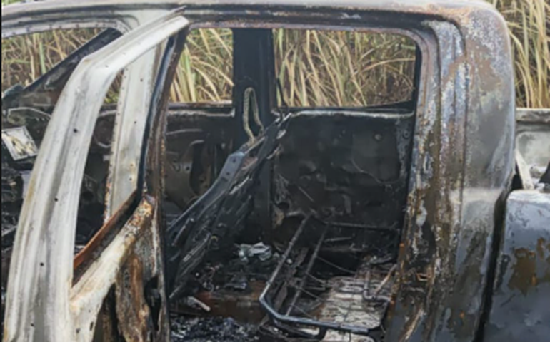 Cadáver carbonizado é encontrado na carroceria de caminhonete em Marechal Deodoro