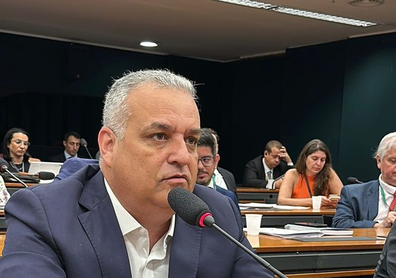 Vitória: projeto de Alfredo Gaspar que impõe limites ao STF é aprovado