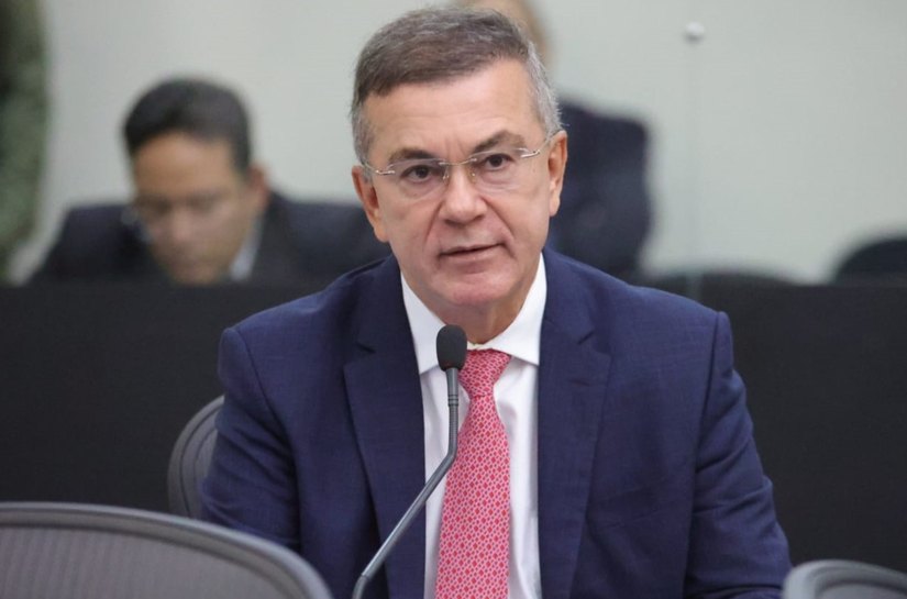 Ronaldo Medeiros destaca Dia Internacional pela Eliminação da Violência contra a Mulher