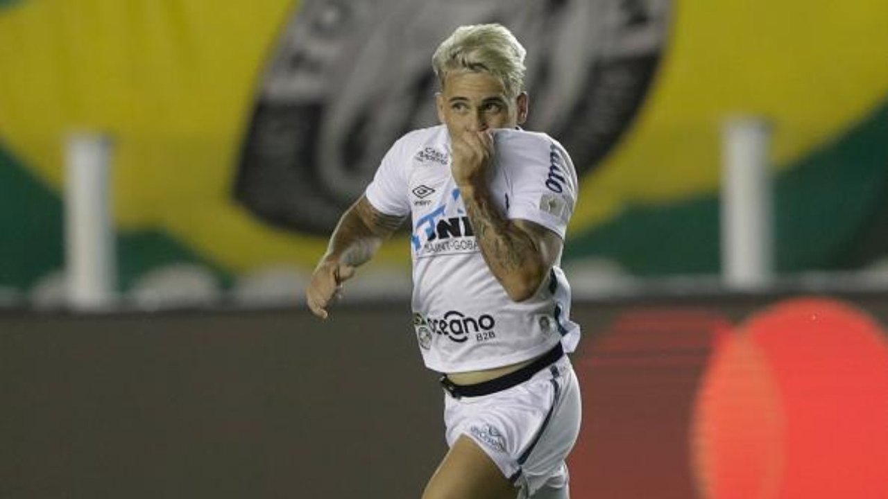 Soteldo diz que escolheu voltar ao Santos por amor: ‘Tive muitas propostas’
