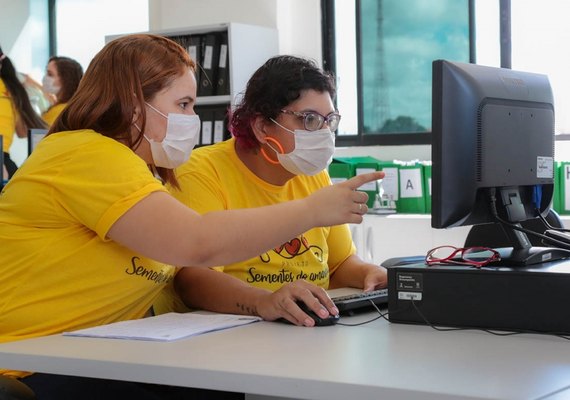 CRIA faz campanha em apoio ao Maio Laranja