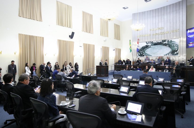 Plenário da ALE discute proposta de alteração do limite para abertura de créditos suplementares