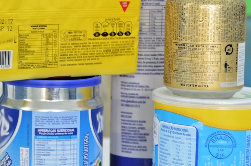 Vigilância Sanitária orienta sobre novo rótulo em alimentos industrializados