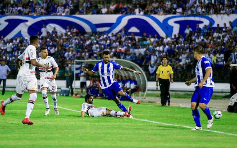 CSA dá adeus ao Brasileirão com derrota para time de garotos do São Paulo