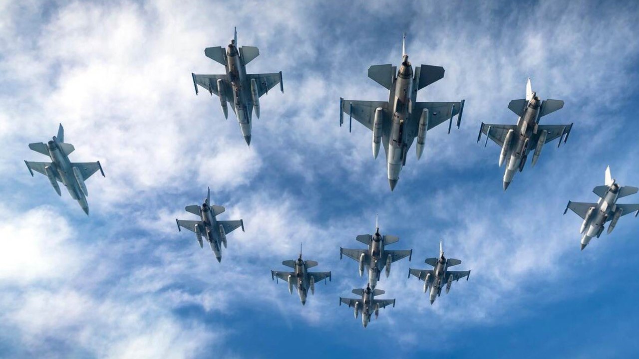 Aliados da Otan enviam primeiros caças F-16 para guerra na Ucrânia