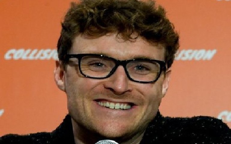 CEO da Web Summit deixa cargo após declaração sobre guerra Israel-Hamas 