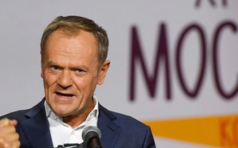 Premiê da Polônia diz que pedirá voto de confiança após derrota de aliado em eleição