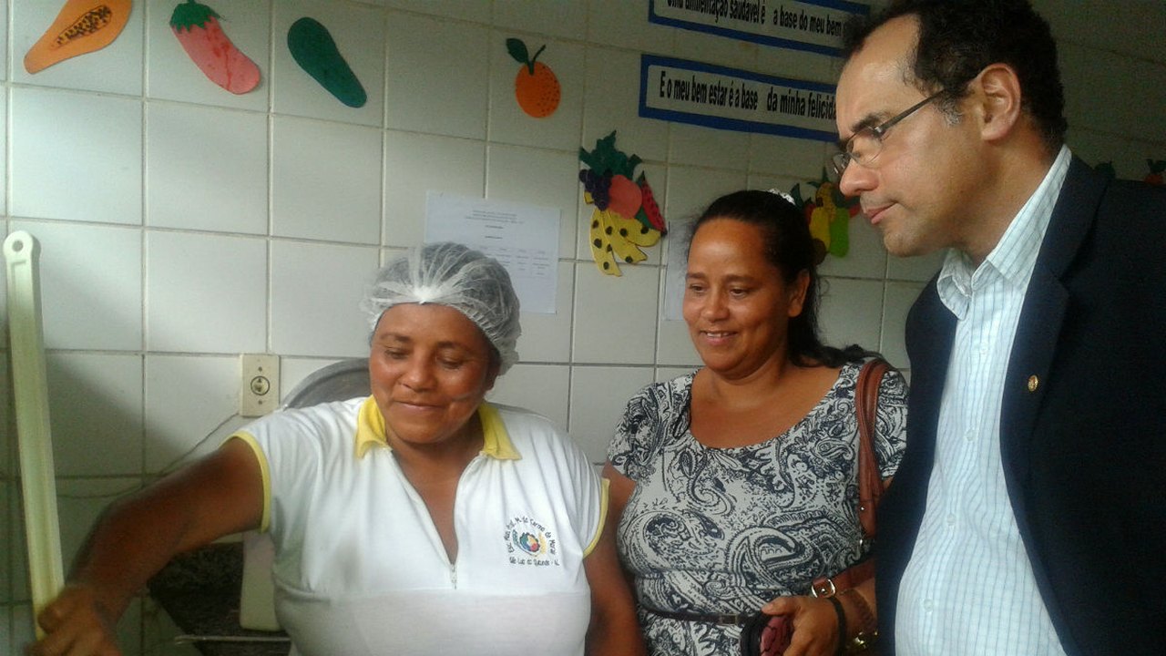 Inspeções dos MPs Estadual e Federal constatam inchaço na folha de pessoal da Prefeitura de São Luis do Quitunde e escolas com carência urgente de reformas