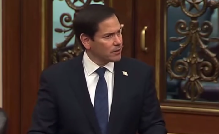 Marco Rubio anuncia revogação de vistos americanos de autoridades brasileiras
