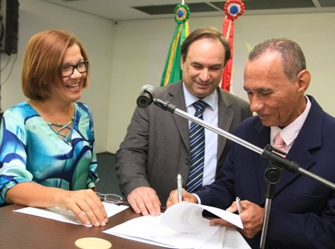 Barbosa diz que enviará projeto de lei do ICMS Educação à Assembleia Legislativa