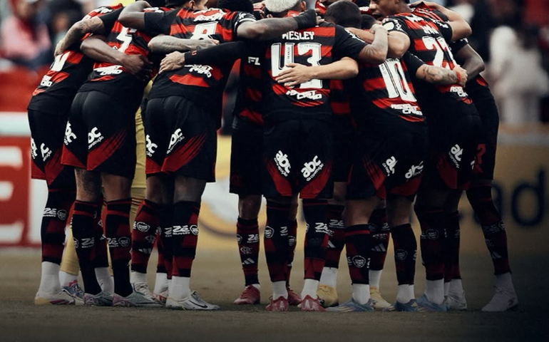 Flamengo empata com LDU e se complica na Libertadores