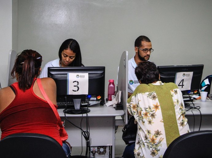 Entenda os cálculos e parcelas do seguro-desemprego doméstico