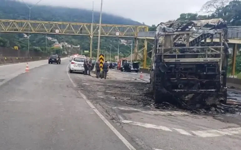 Palmeirense suspeito de participar de emboscada a ônibus é preso