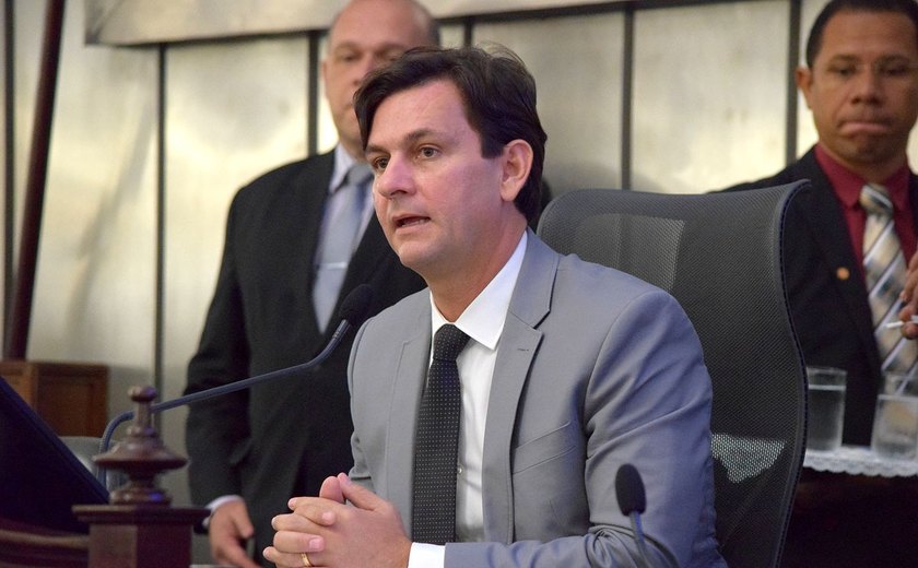 Marcelo Beltrão defende permanência do Fundeb e redistribuição de recursos entre os municípios