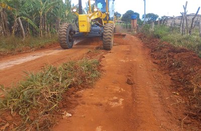 Prefeitura de Palmeira retoma obras de drenagem e pavimentação de novo trecho