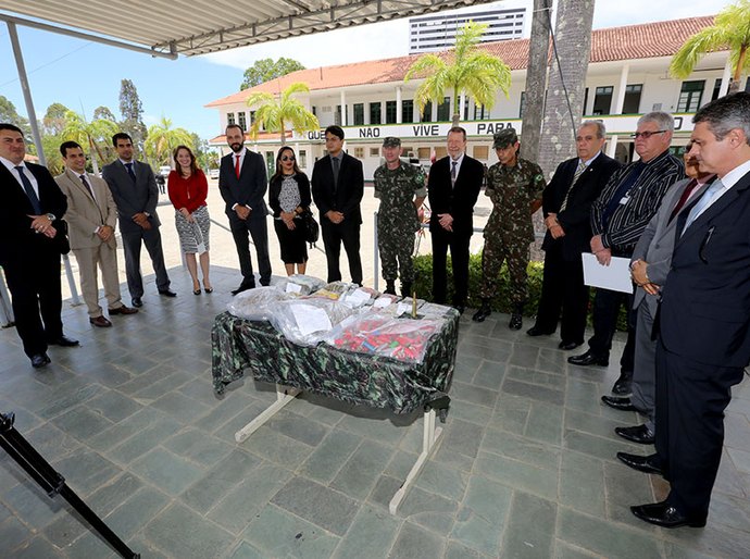 Corregedoria entrega 8.820 munições ao Exército para serem destruídas