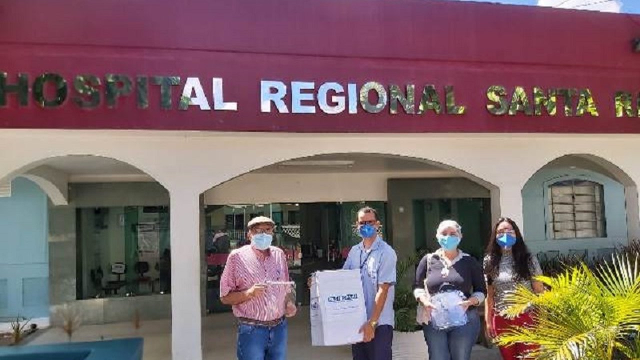 Hospital Regional Santa Rita recebe doação de 250 face shield da FIEA/SENAI-AL