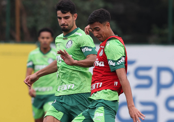 Palmeiras treina posicionamento e finalização após 2 dias de folga em calendário mais leve
