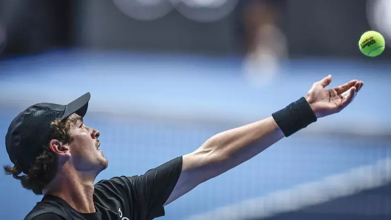 Fonseca vence ex-número 3 do mundo em estreia no Masters 1000 do Canadá