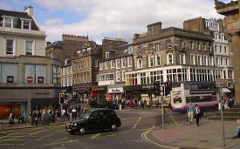 Em referendo histórico, Escócia rejeita independência