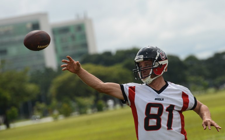 Dois times são favoritos para enfrentar o Philadelphia Eagles em jogo da NFL no Brasil