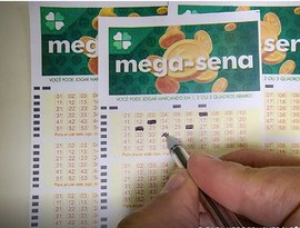 Mega da Virada 2025 pode pagar prêmio histórico de R$ 1 bilhão neste sábado