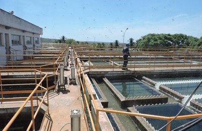 Agreste: empresas trabalham para regularizar fornecimento de água