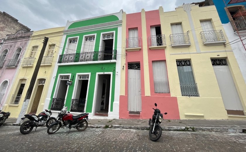 Cores de Penedo: Mais de 20 imóveis do Centro Histórico ganharam pintura e revitalização